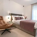 Appartamento Stellazara Luxury Residence, New, Sea View, Center