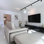 Appartamento Stellazara Luxury Residence, New, Sea View, Center *
