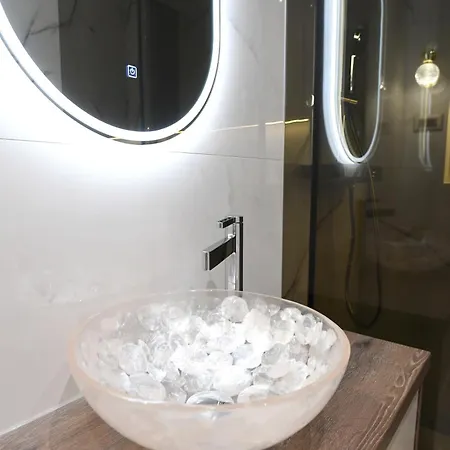 アパート Stellazara Luxury Residence, New, Sea View, Center ザダル